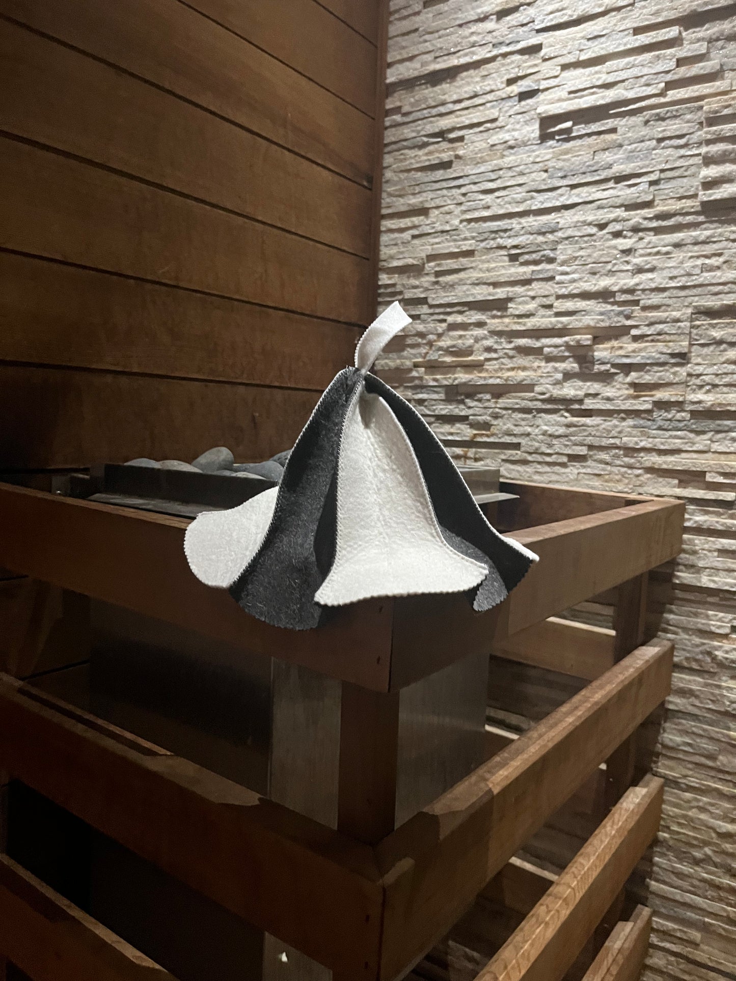 SAUNA BANYA HAT
